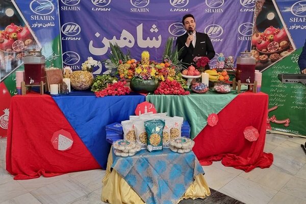 شاهین موتور سفیر شادی در خانه سالمندان